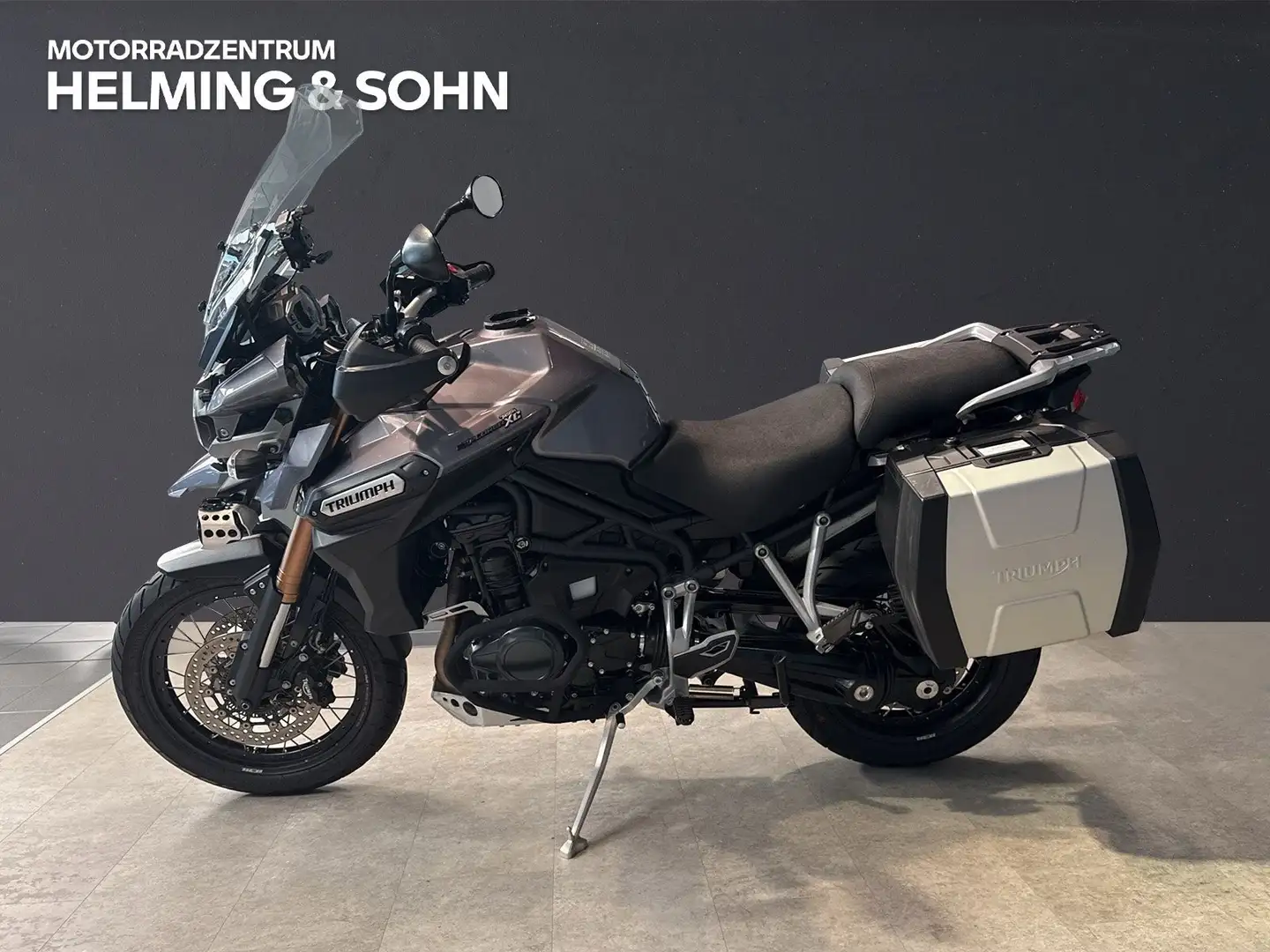 Triumph Tiger Explorer Plateado - 1