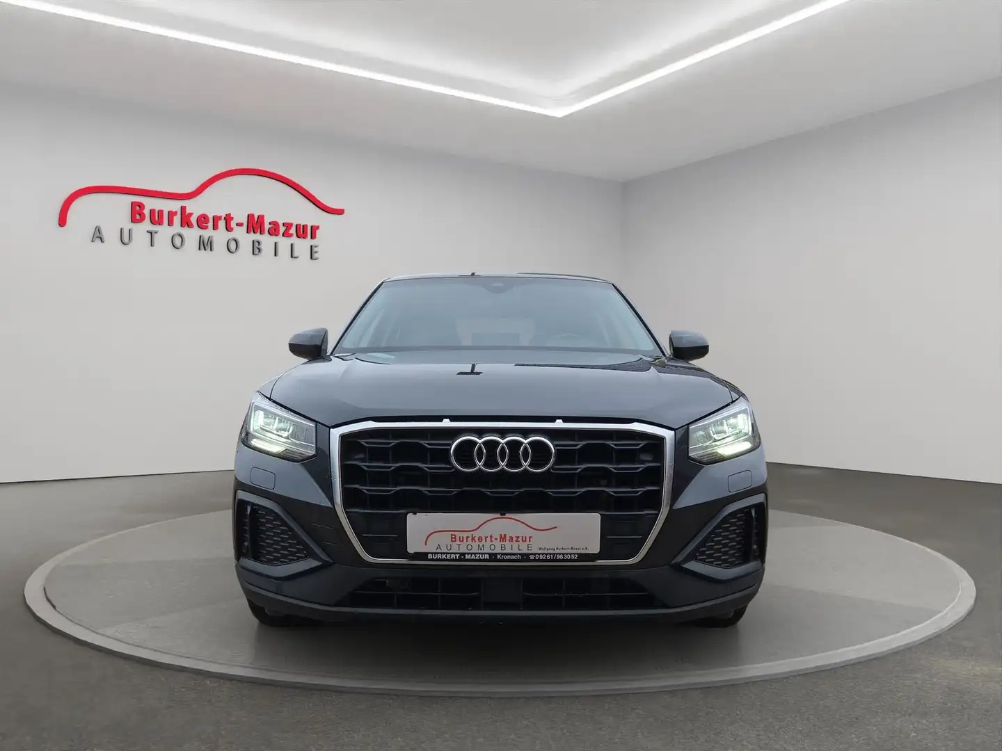 Audi Q2 35 1.5 TFSI*KAM*AHK*NAVI*DAB* Grau - 2