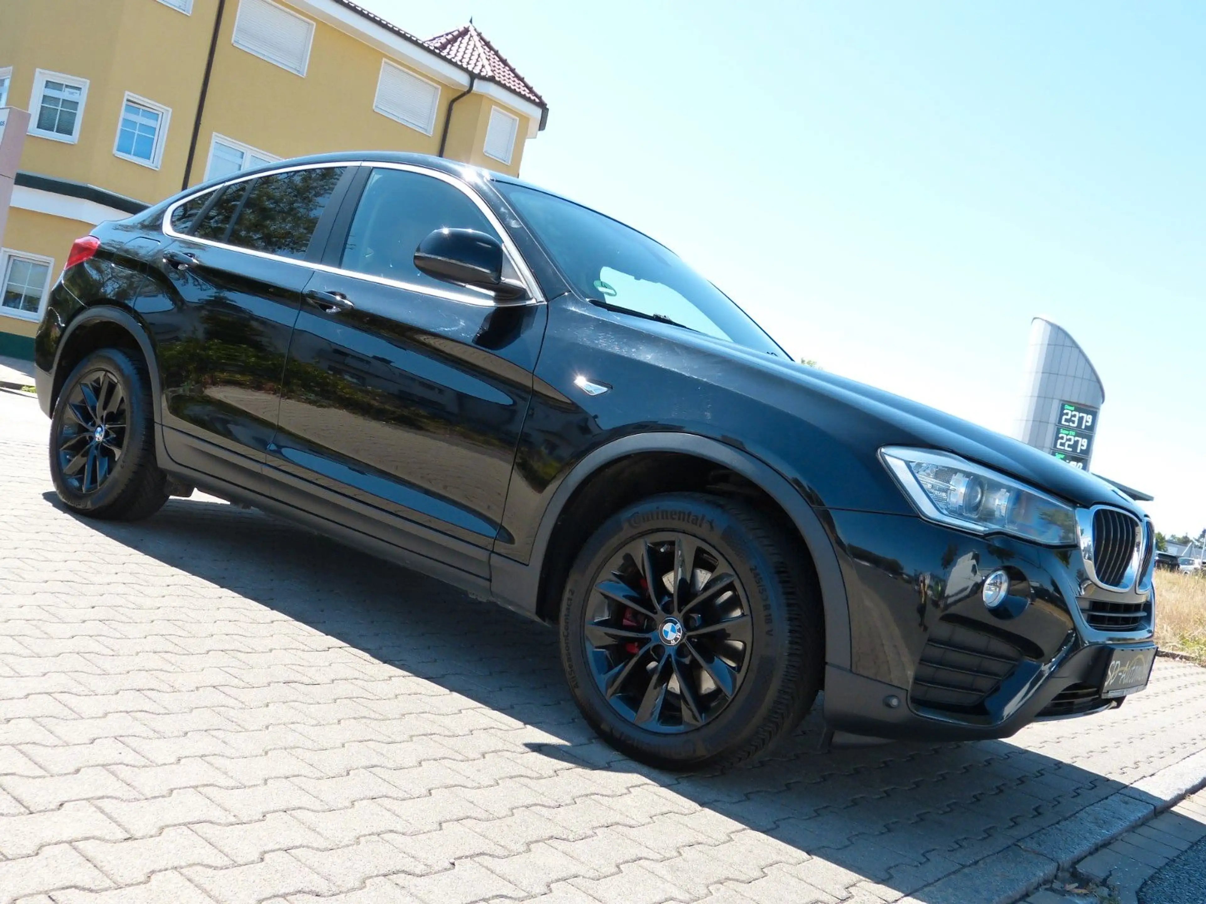BMW X4 xDrive 20 d Navi-Prof*Xenon*Leder*SHZ*Harman* — photo 2