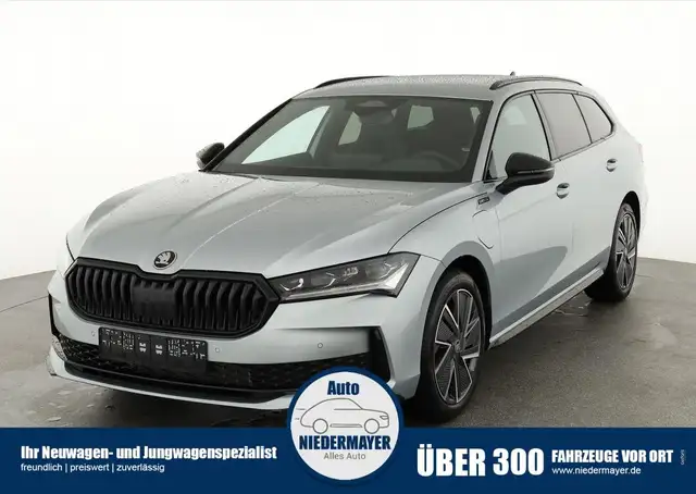 Skoda Superb Combi 1.5 TSI iV DSG Sportline, AHK, Matrix, Side,