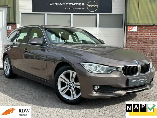 BMW 316 3-serie Touring 316i Executive PARKS/NAVI/CRUISE/A