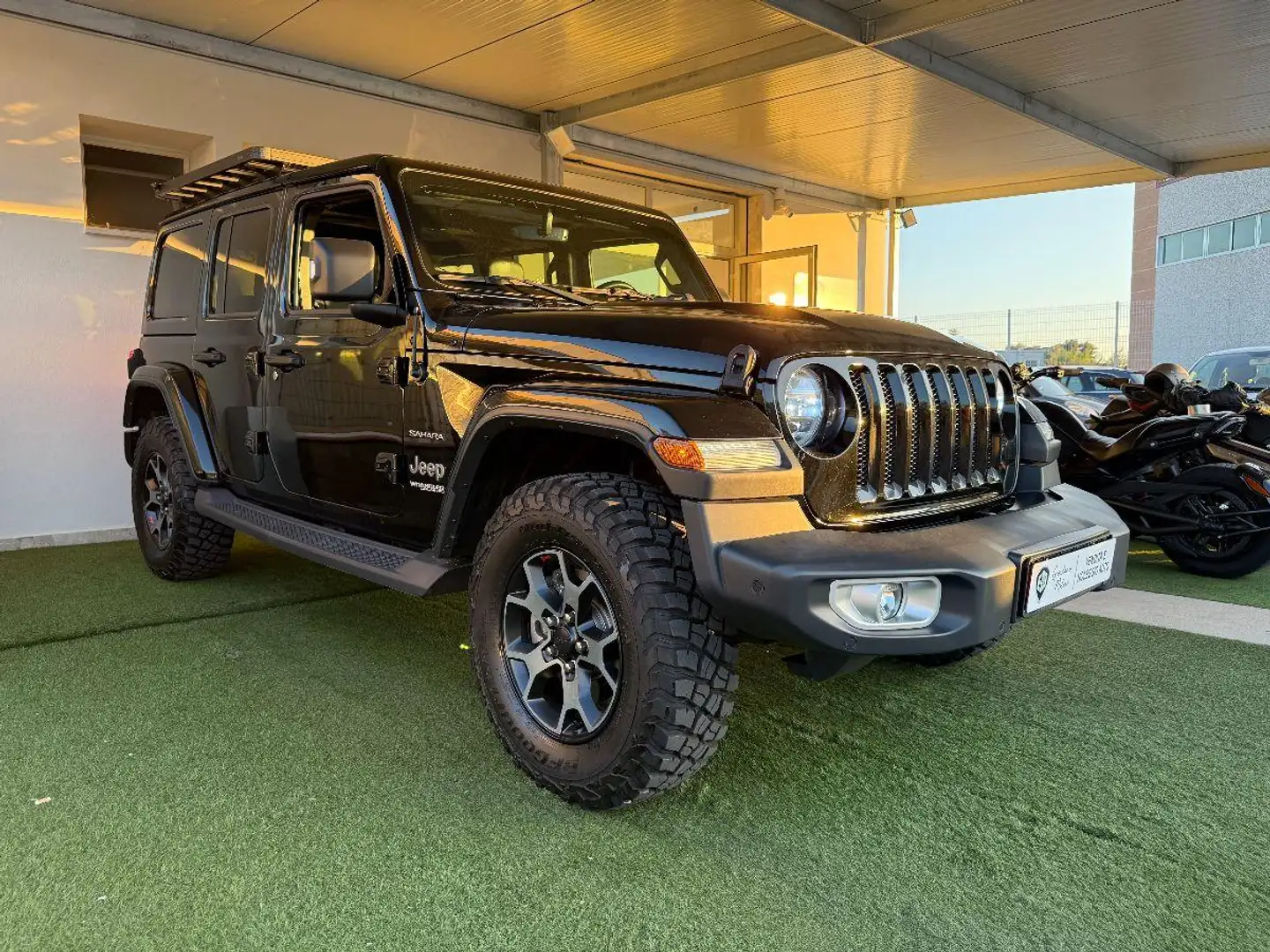 Jeep Wrangler Unlimited 2.2 Mjt II Sahara Nero - 2