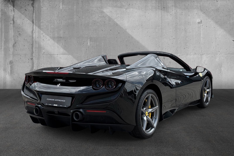 Ferrari F8 Spider Carbon*LED*Lift*Kamera*Neuwagen* — photo 8