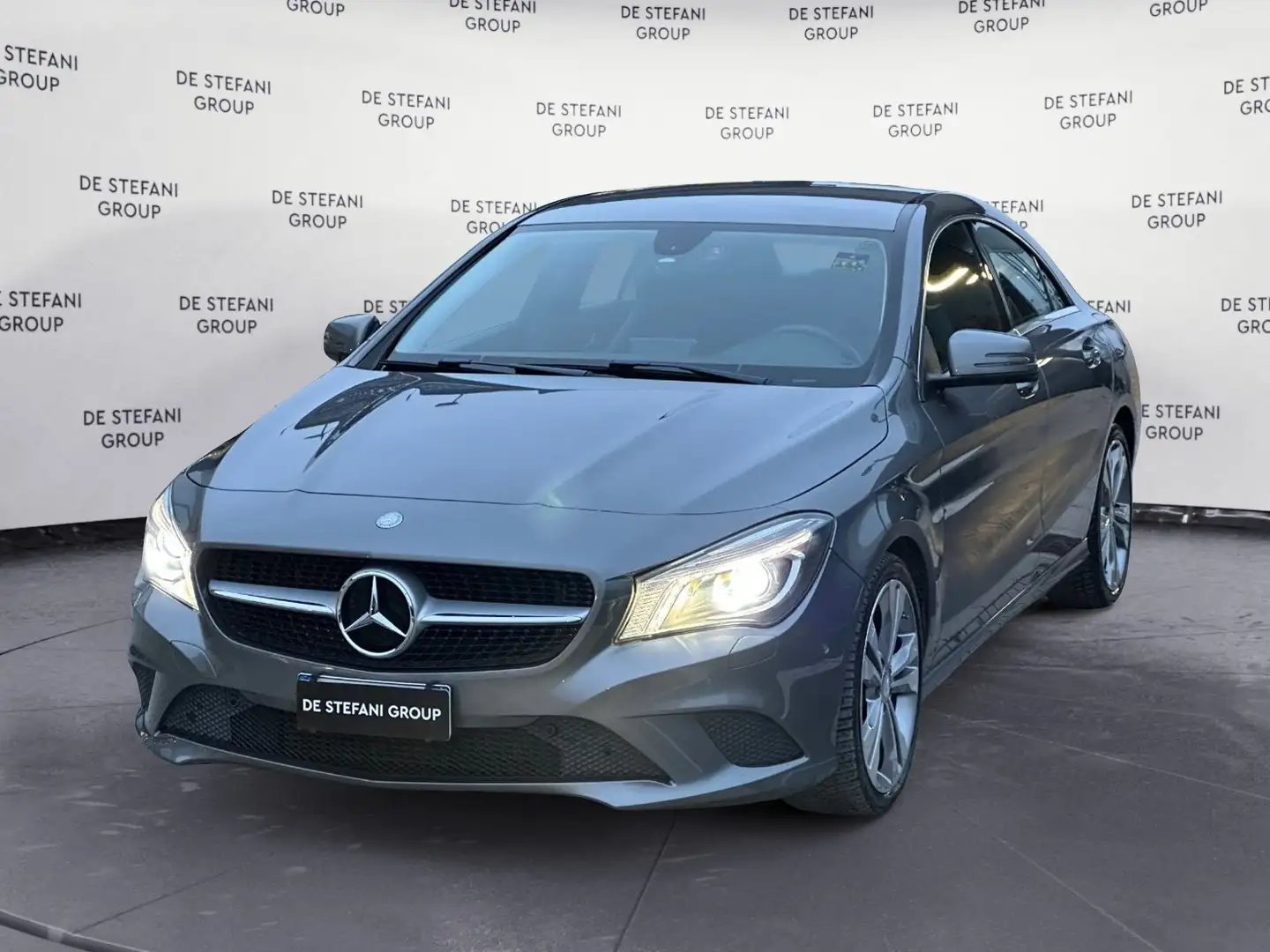 Mercedes-Benz CLA 200 CLA 200 CDI Automatic Sport Argent - 1