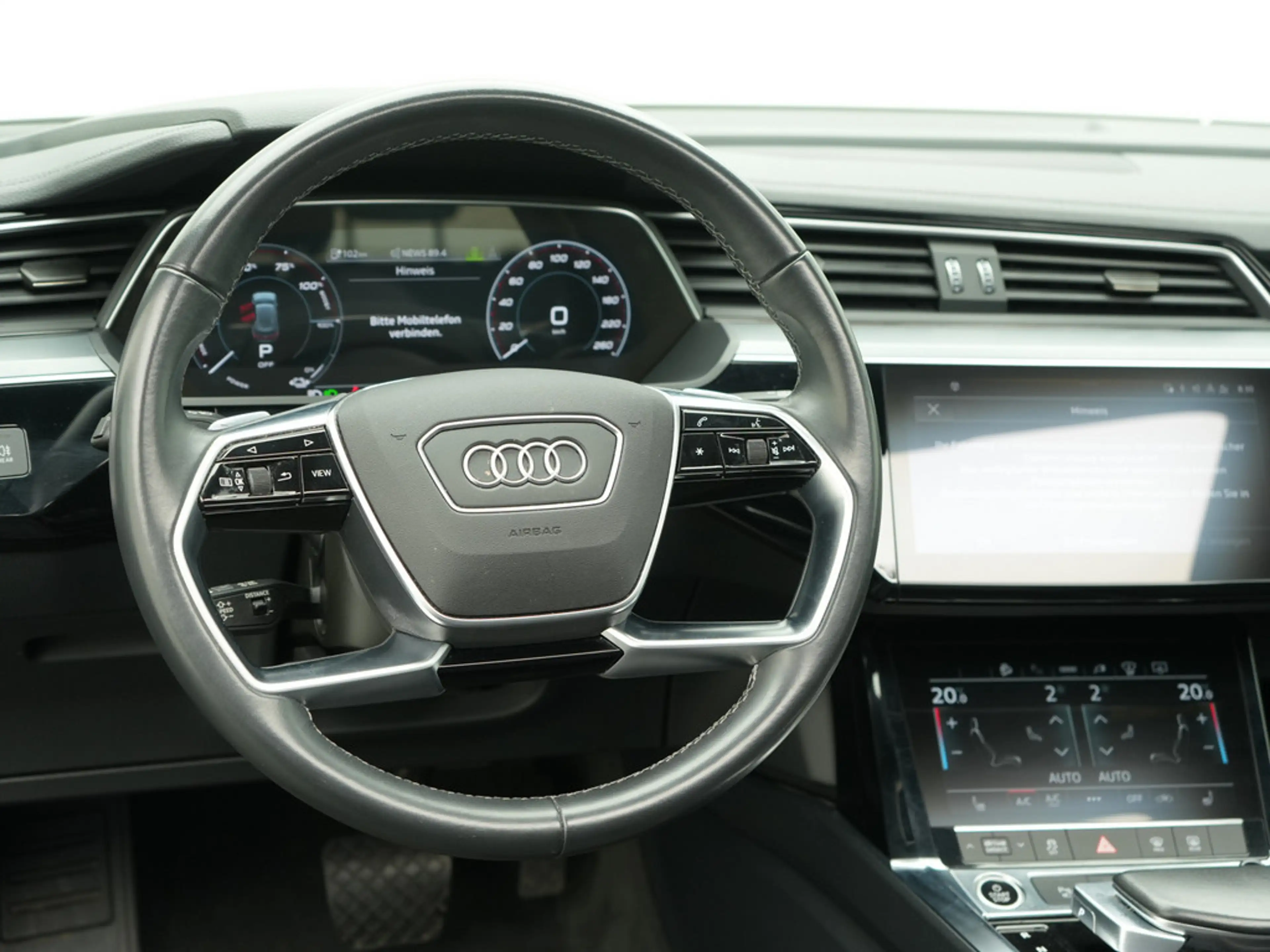 Audi Q8 e-tron S line KAM 360° LEDER HUD NAVI VIRT — photo 7