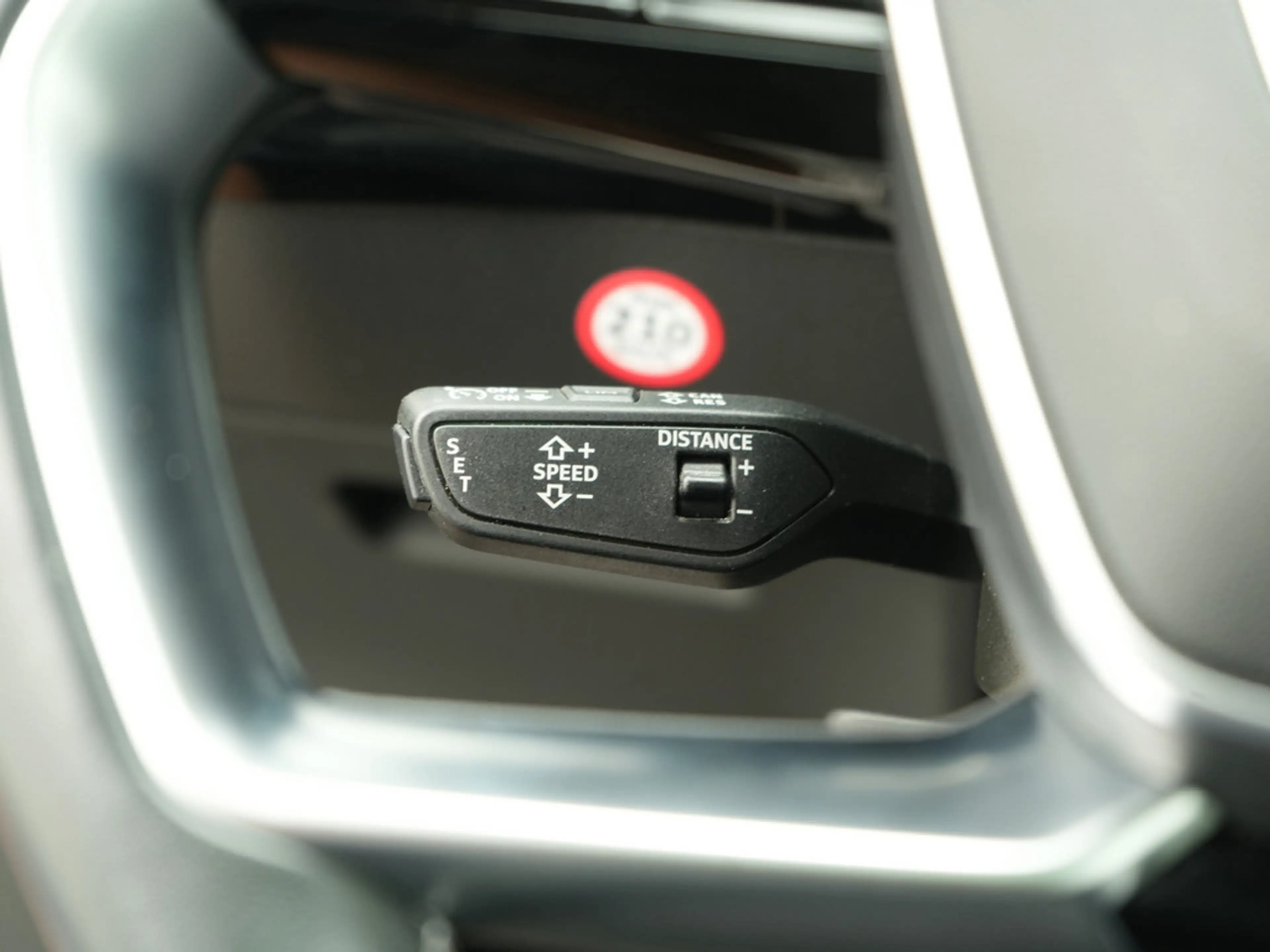 Audi Q8 e-tron S line KAM 360° LEDER HUD NAVI VIRT — photo 10