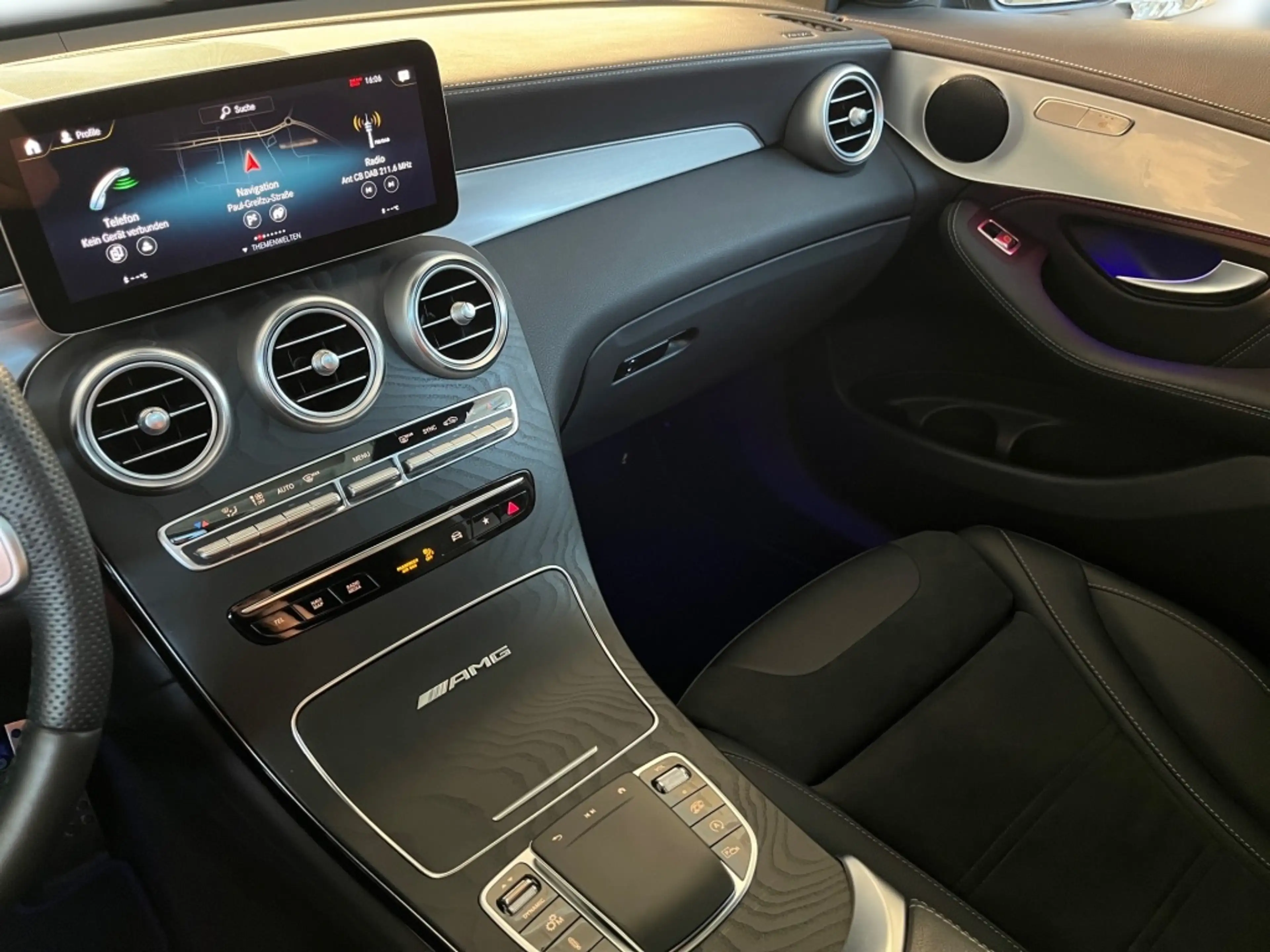 Mercedes-Benz GLC 63 AMG AMG GLC 63 4M+ Coupé Night Airmatic Schiebe. 360 — photo 9