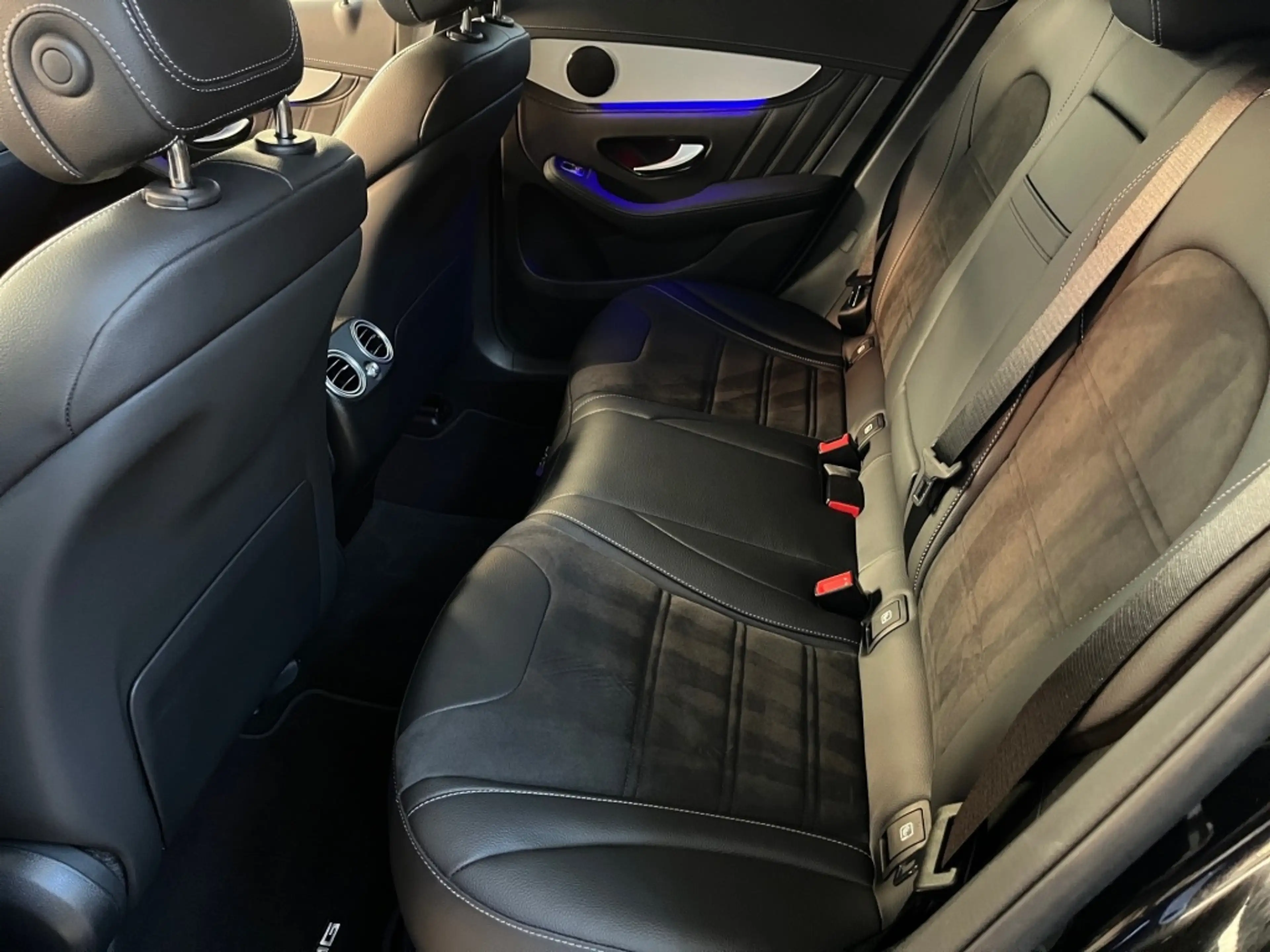 Mercedes-Benz GLC 63 AMG AMG GLC 63 4M+ Coupé Night Airmatic Schiebe. 360 — photo 11
