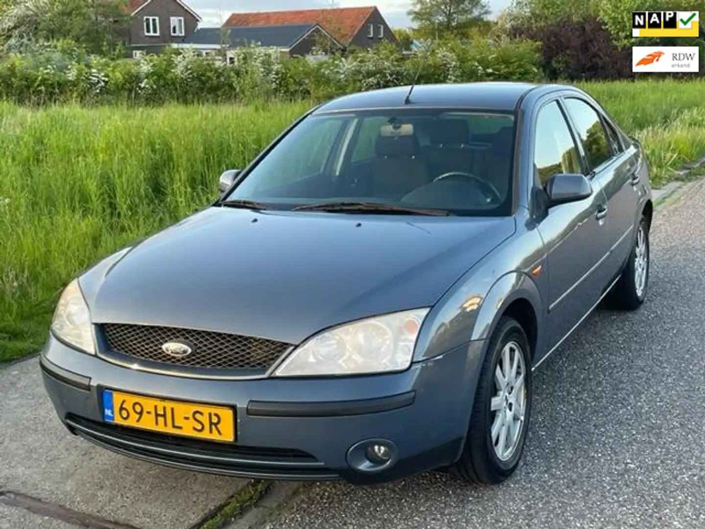 Ford Mondeo 1.8-16V First Edition ECC Audio/CD Electric pakket Gri - 1