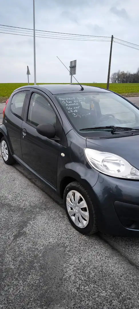 Peugeot 107 1100 essence 5 portes Grigio - 2