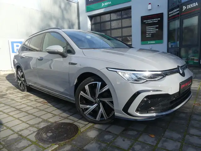 Volkswagen Golf Variant VIII 2.0 TDI R-Line ACC/LED/KAM