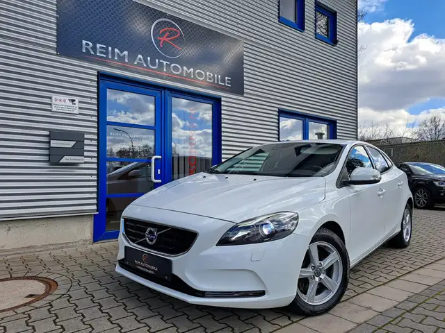 Volvo V40 1,6 You! *SHZ*LM-RÄDER*KLIMAAUTOMATIK*PDC*BLUETOO