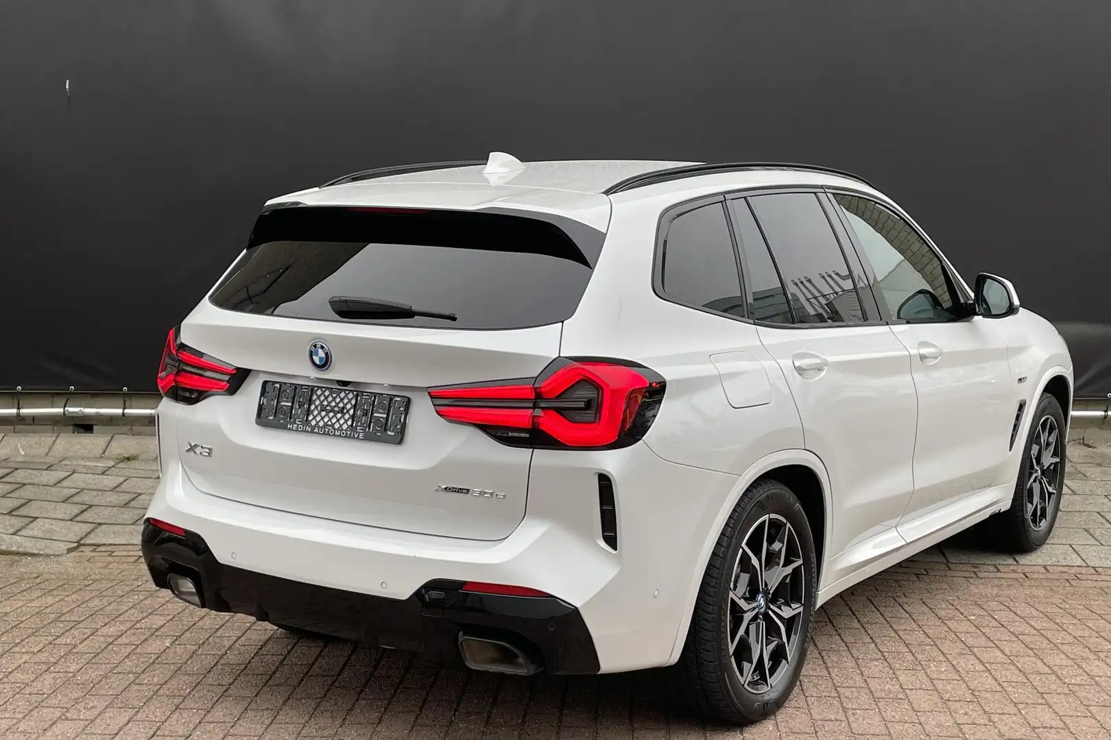 BMW X3 xDrive30e High Executive | M-pakket | Comfort Stoe Weiß - 2