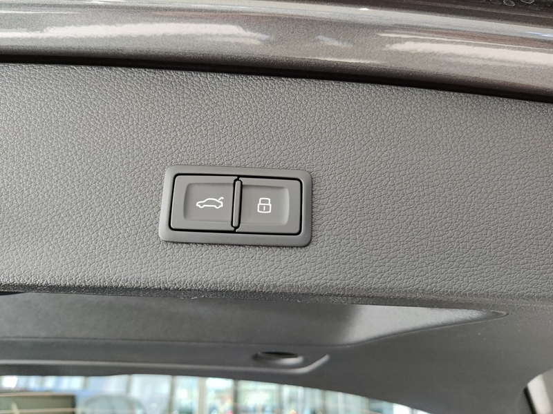 Audi Q2 40 TFSI quattro S tronic S line, AHK, Sonos — photo 12