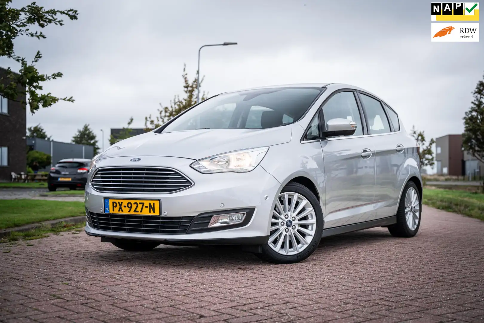 Ford C-Max 1.0 Titanium Grijs - 1