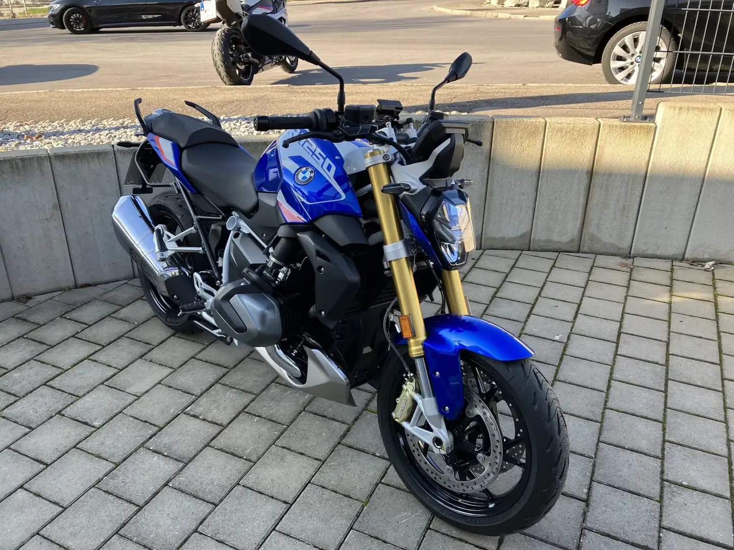 BMW R 1250 RS tyle Sport, Drei Pakete, Inkl. Oil Inc Albastru - 1