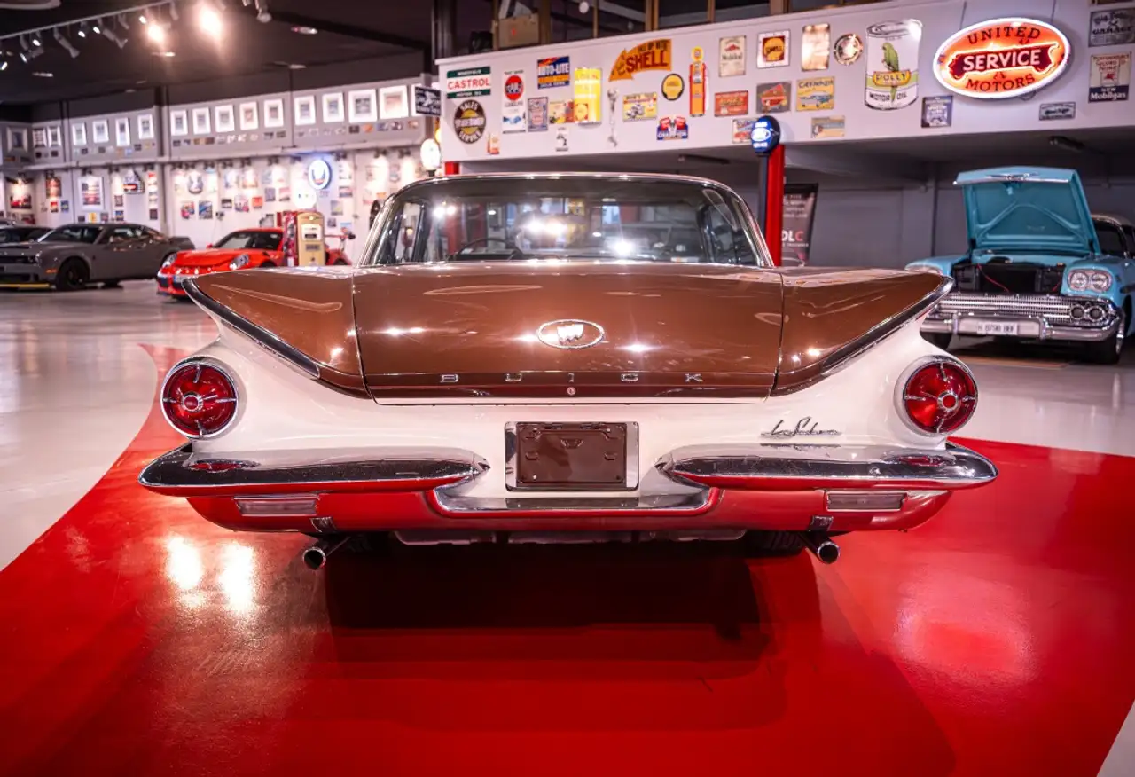 Buick Le Sabre V8 Coupé Hardtop, foto 9