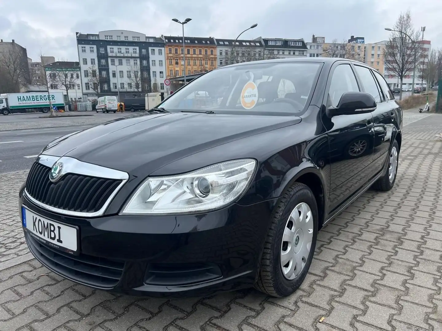 Skoda Octavia Kombi Classic,Klima,Wenig km 1.Hand Schwarz - 2