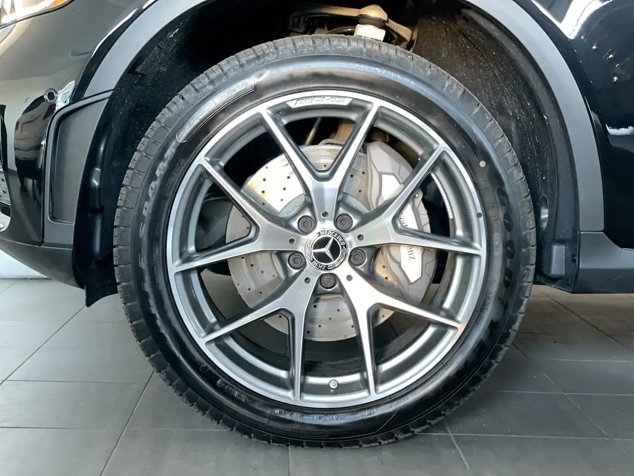 Mercedes-Benz GLC снимка Mercedes-Benz GLC