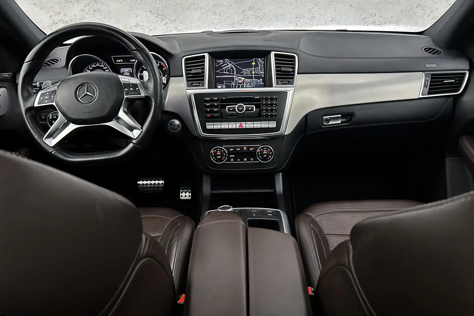 Mercedes-Benz ML 63 AMG M-klasse | Leder | Trekhaak | Panoramadak | Luchtv Szürke - 2