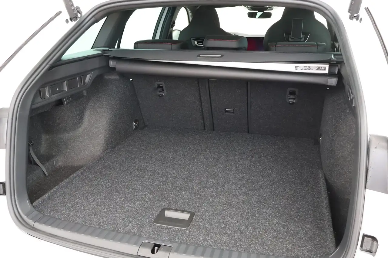 Skoda Octavia 2026 — фото 15