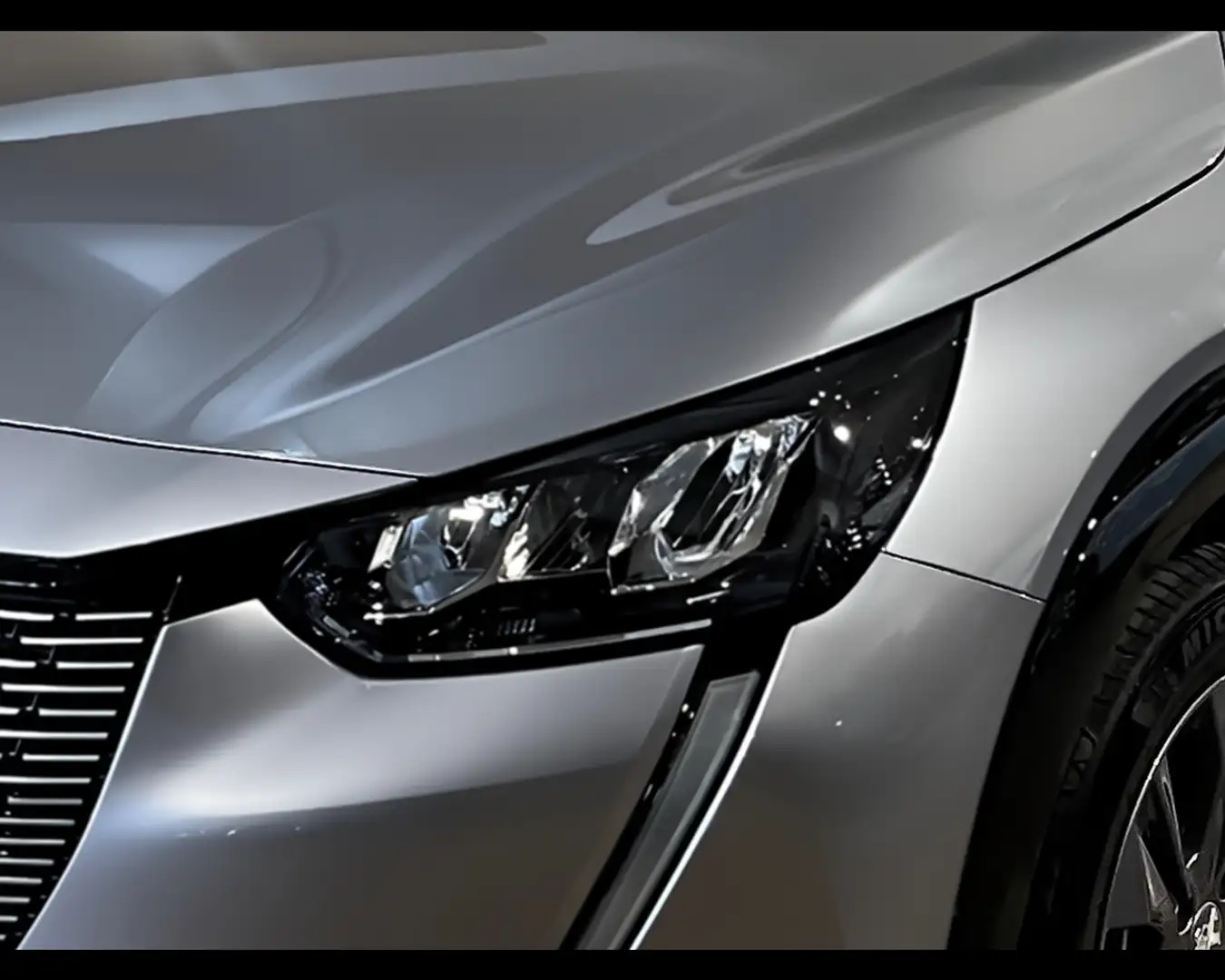 Peugeot e-208 Allure Pack 100kW Argintiu - 2