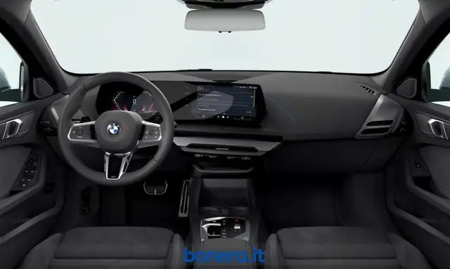 BMW 1 Series view 3