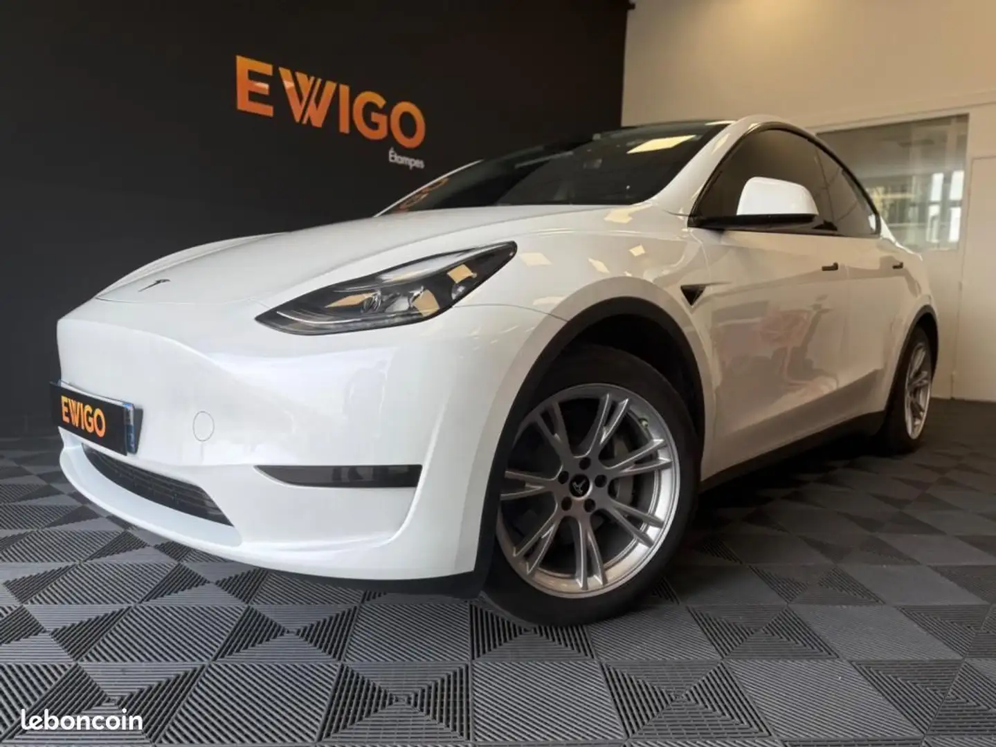 Tesla Model Y RWD 300ch 60KWH PROPULSION STANDARD 2WD BVA Entret Blanco - 1
