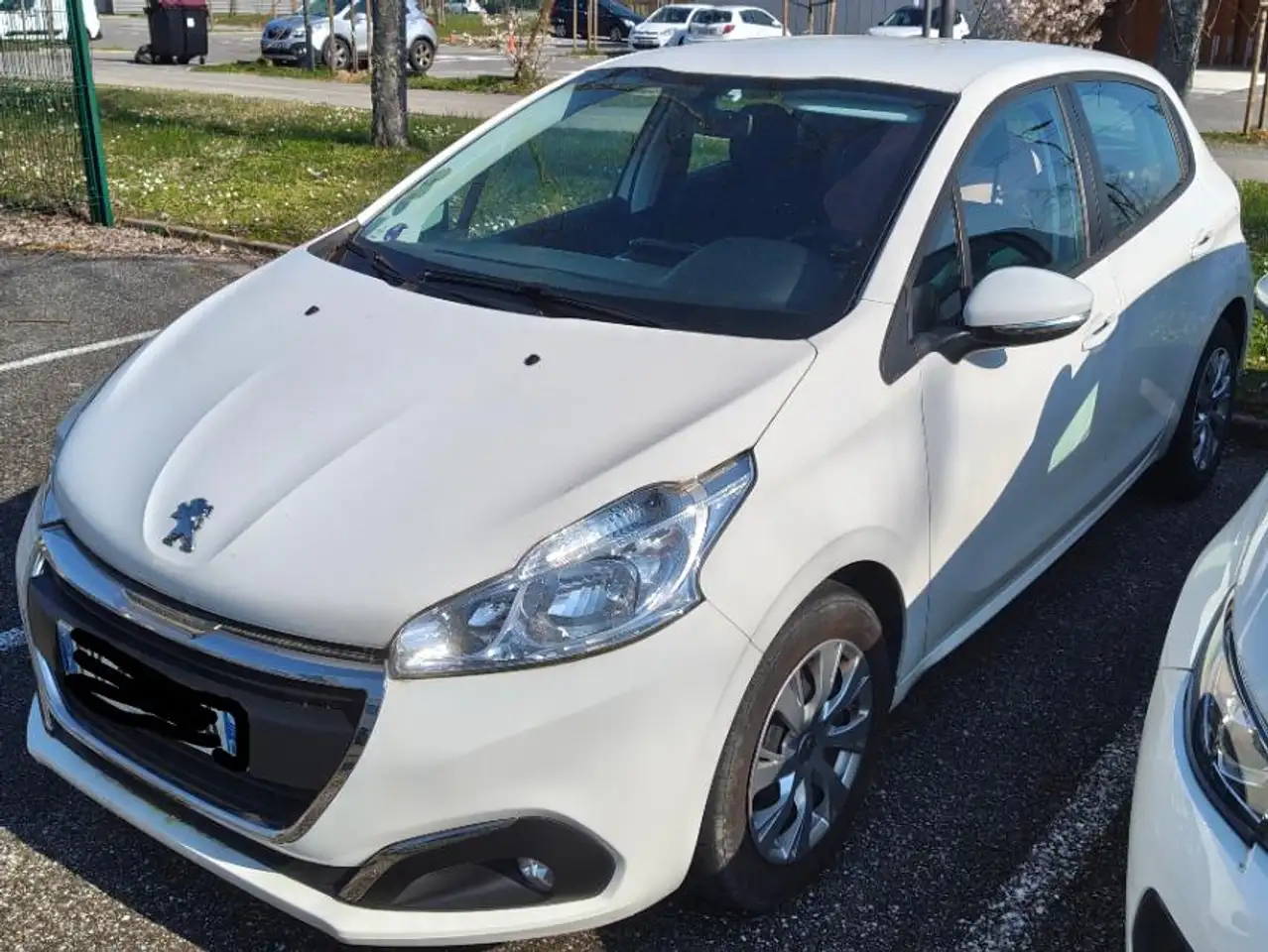 Peugeot 208 BLUEHDI 100 S 2 places !