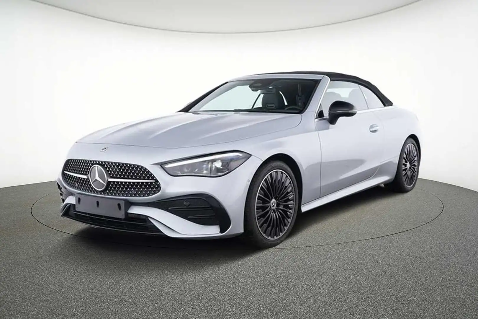 Mercedes-Benz CLE 200 Cabriolet AMG LINE - 1