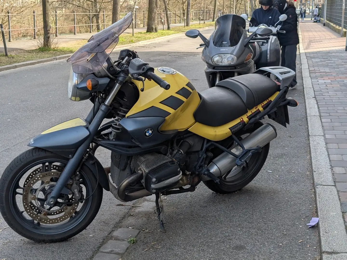 BMW R 1150 R Giallo - 2