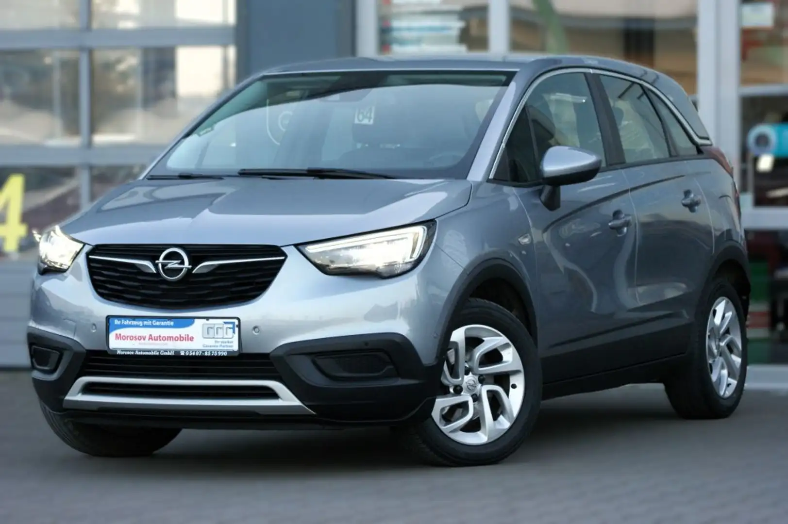 Opel Crossland X 1.2 Start/Stop Innovation Grijs - 1