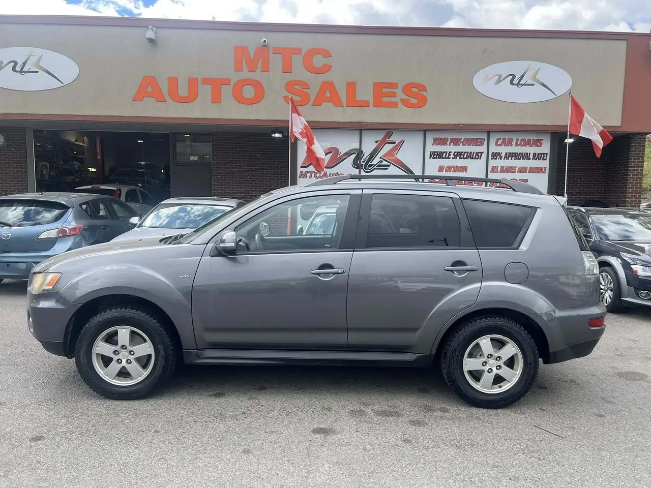 Mitsubishi Outlander снимка Mitsubishi Outlander
