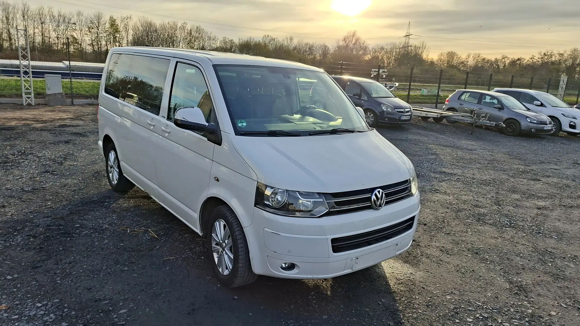 Volkswagen T5 Multivan - 1