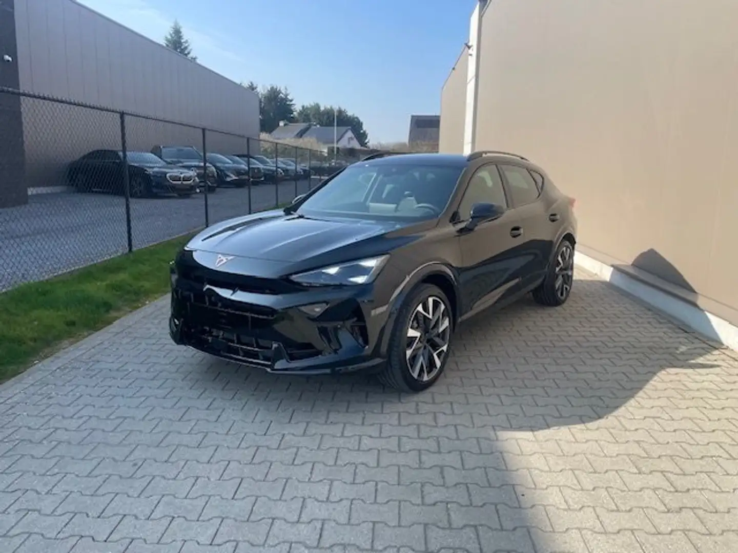 CUPRA Formentor 2.0 TSI 4Drive VZ DSG 333/ PANO/NEW MY25!! Schwarz - 1