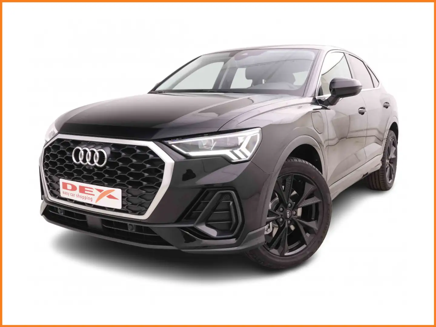 Audi Q3 45 TFSi e-Tron Sportback + GPS Plus + Leather + 360Cam + Alu19 Zwart - 1