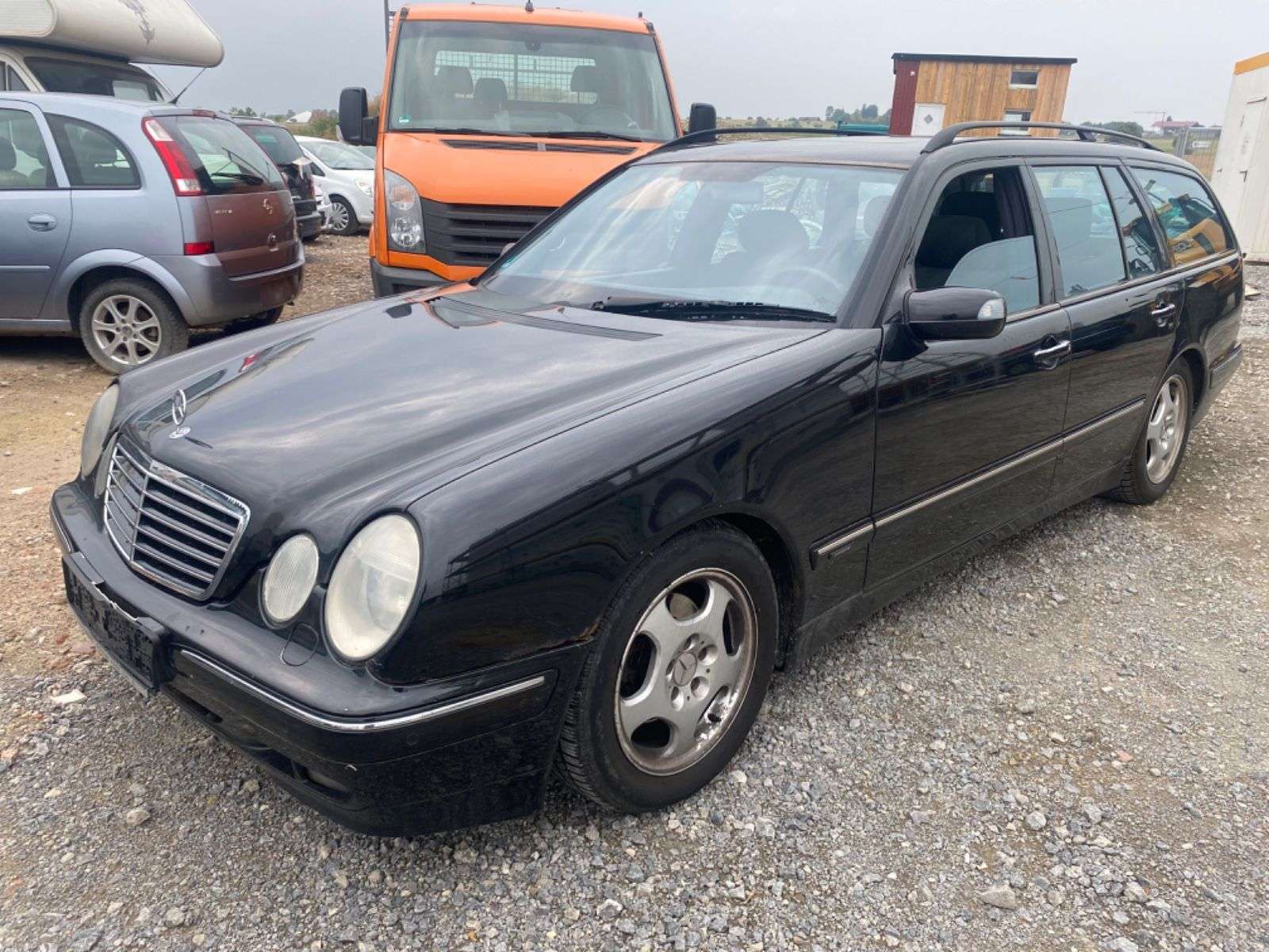 Second hand Mercedes Benz E-Class 