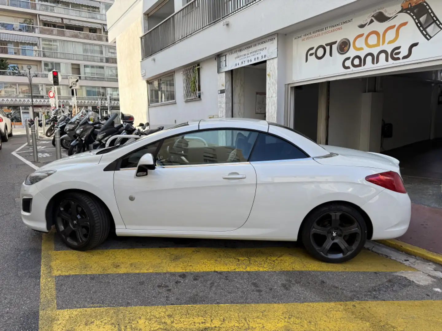 Peugeot 308 2.0 HDI FAP ROLAND GARROS Blanc - 2
