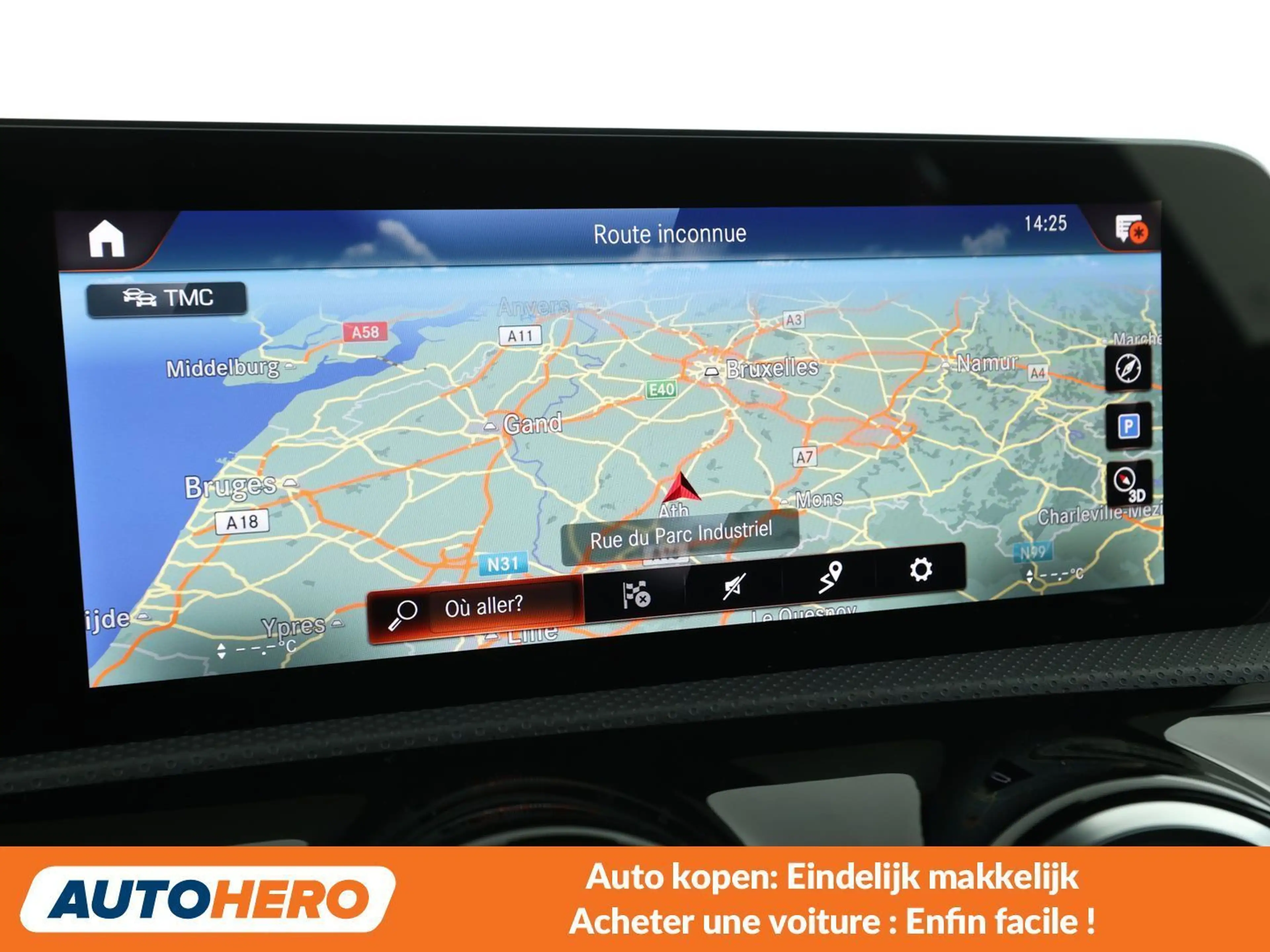 Mercedes-Benz CLA 180 CLA 180 d AMG Line — photo 8