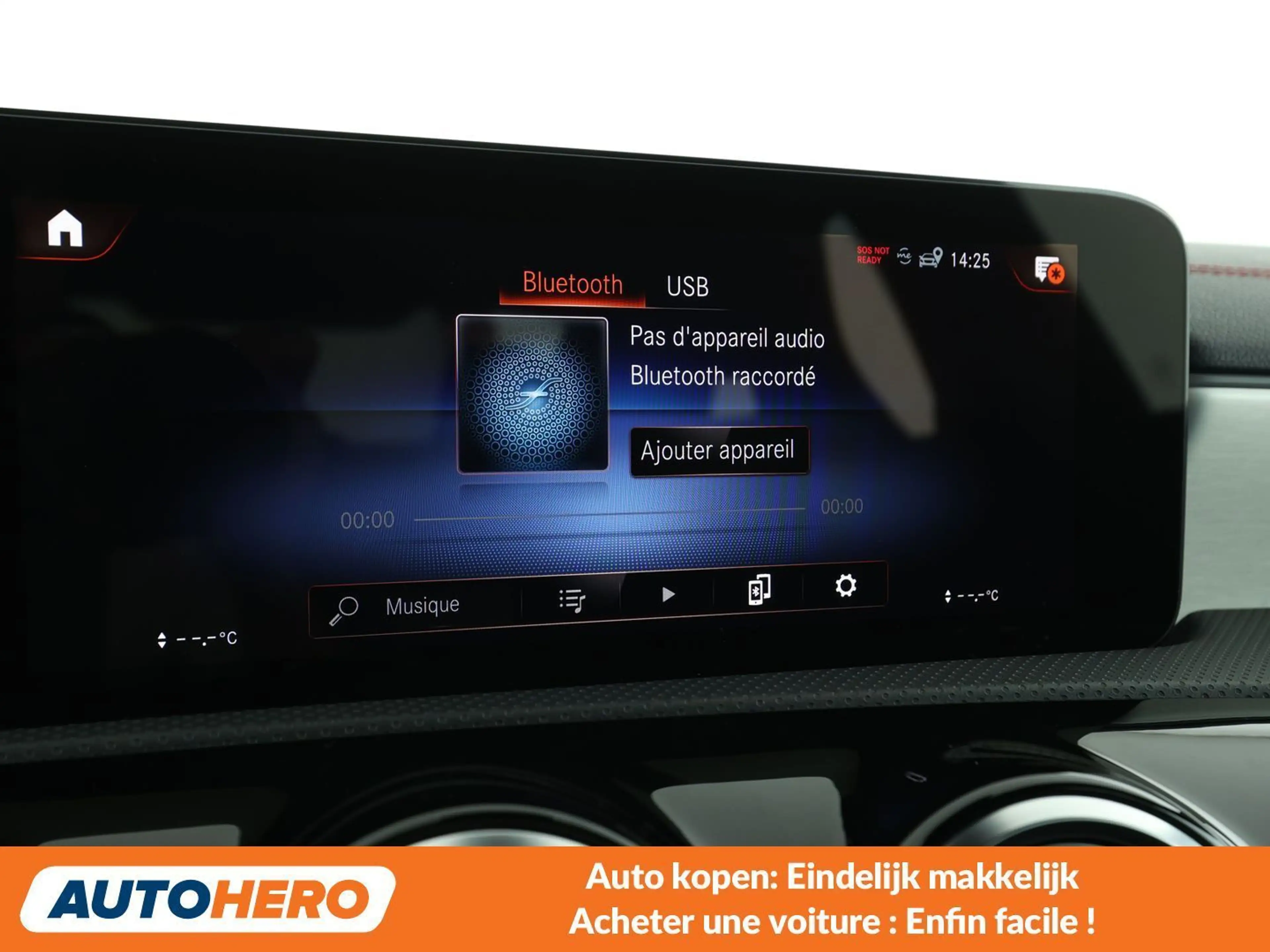 Mercedes-Benz CLA 180 CLA 180 d AMG Line — photo 7