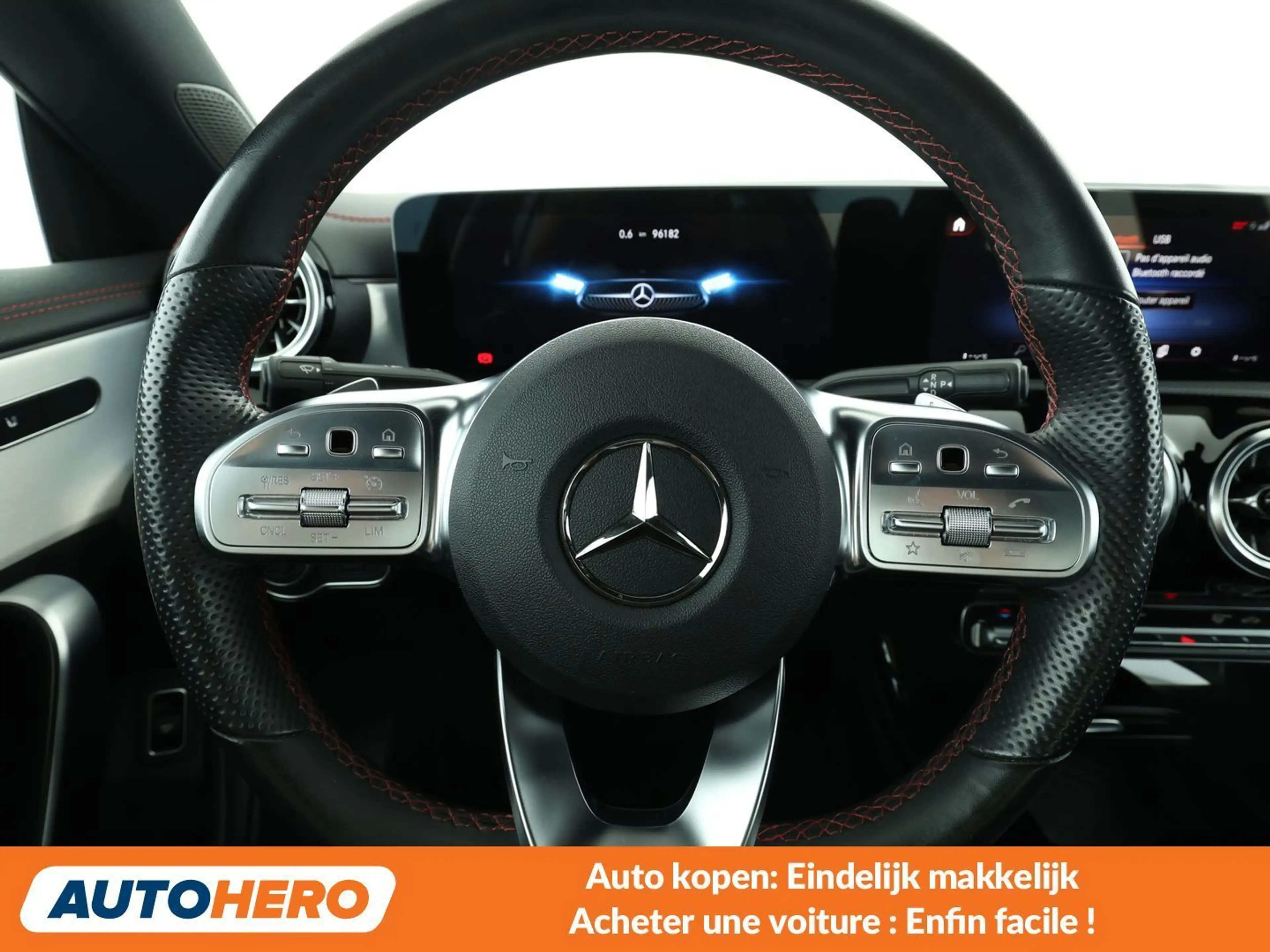 Mercedes-Benz CLA 180 CLA 180 d AMG Line — photo 5