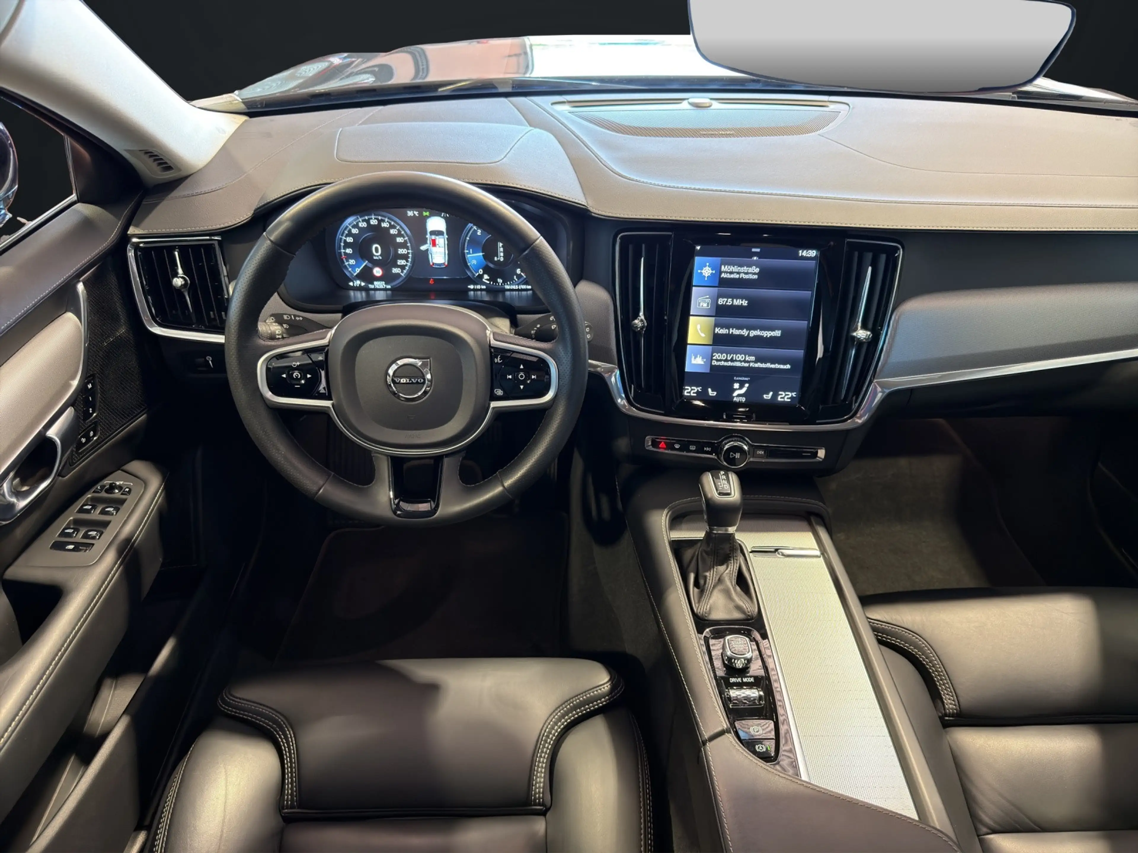 Volvo V90 Inscription D4 | LED | Sensus | Keyless — photo 15