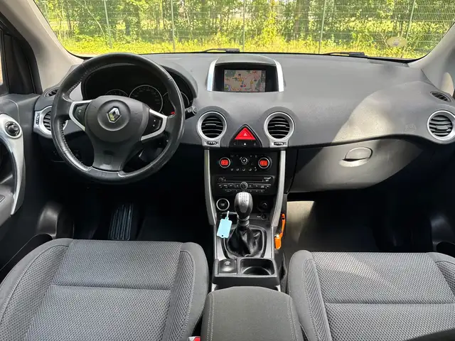 Renault Koleos view 13