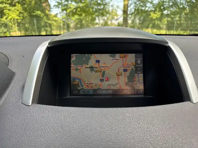 Renault Koleos view 15