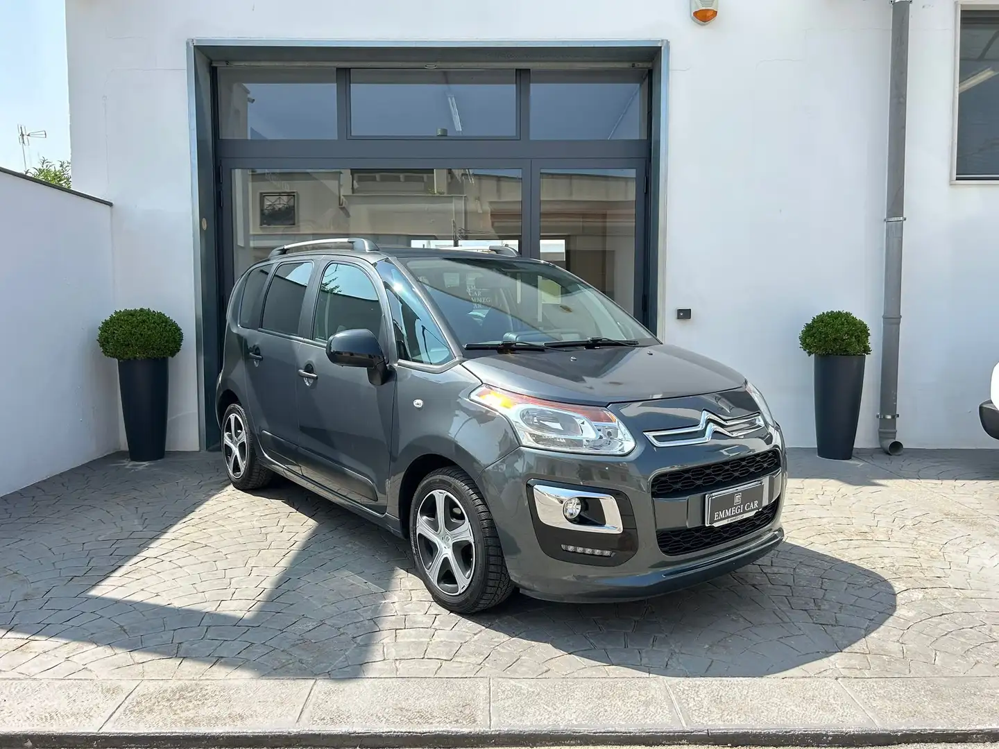 Citroen C3 Picasso 1.6 HDI 100Cv Km98.000-2017 Šedá - 1
