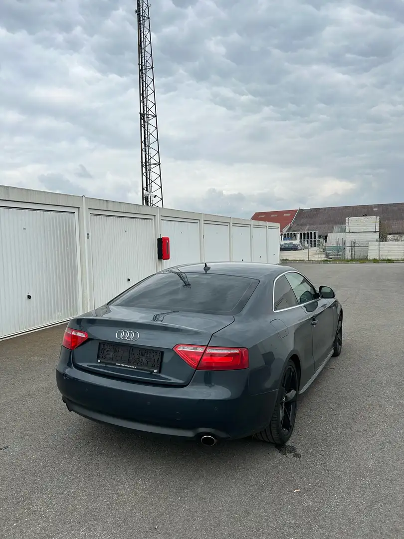 Audi A5 Coupe - 1