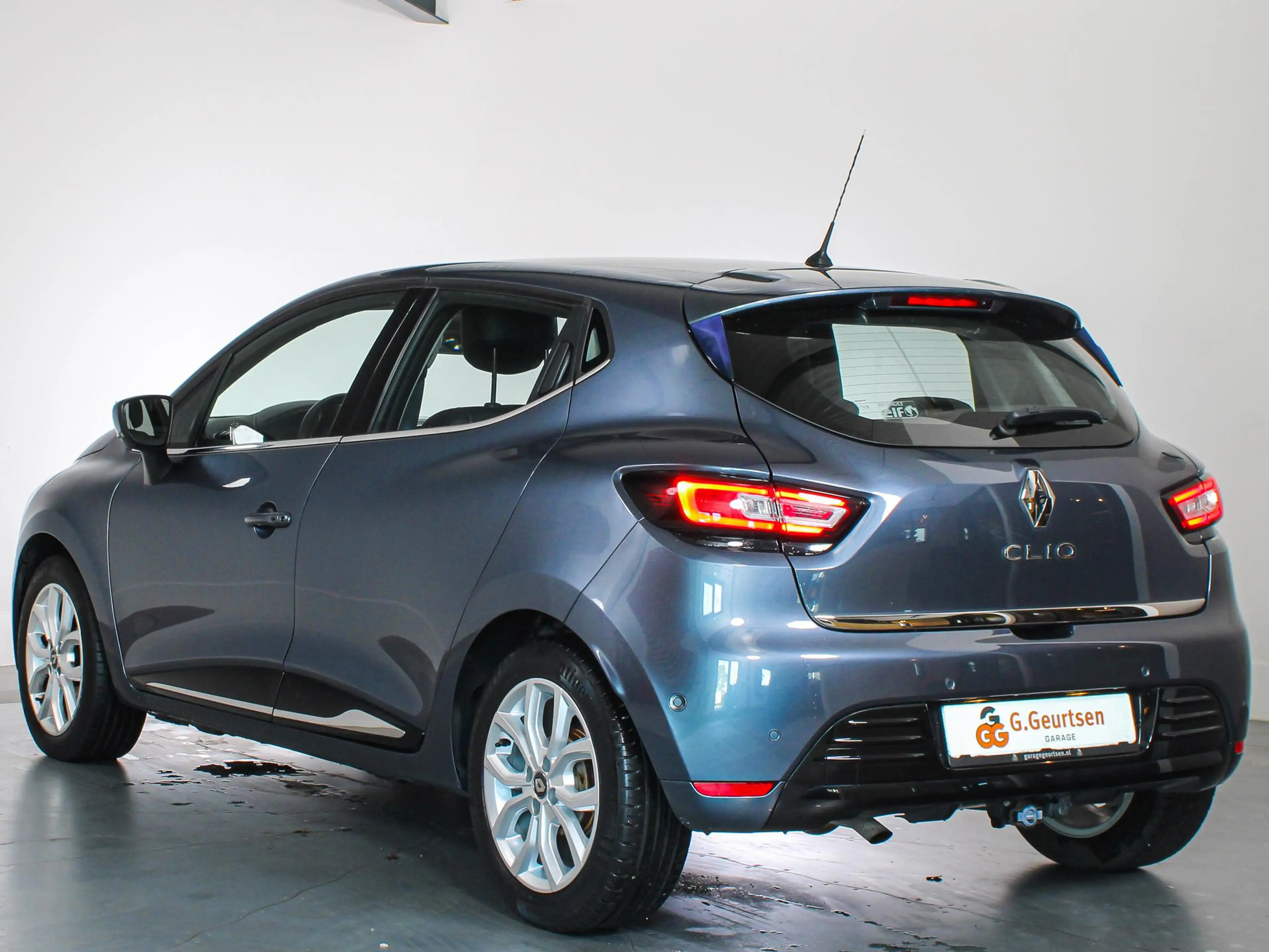 Renault Clio 0.9 TCe Intens Trekhaak, Navigatie, LED koplampen, — photo 46