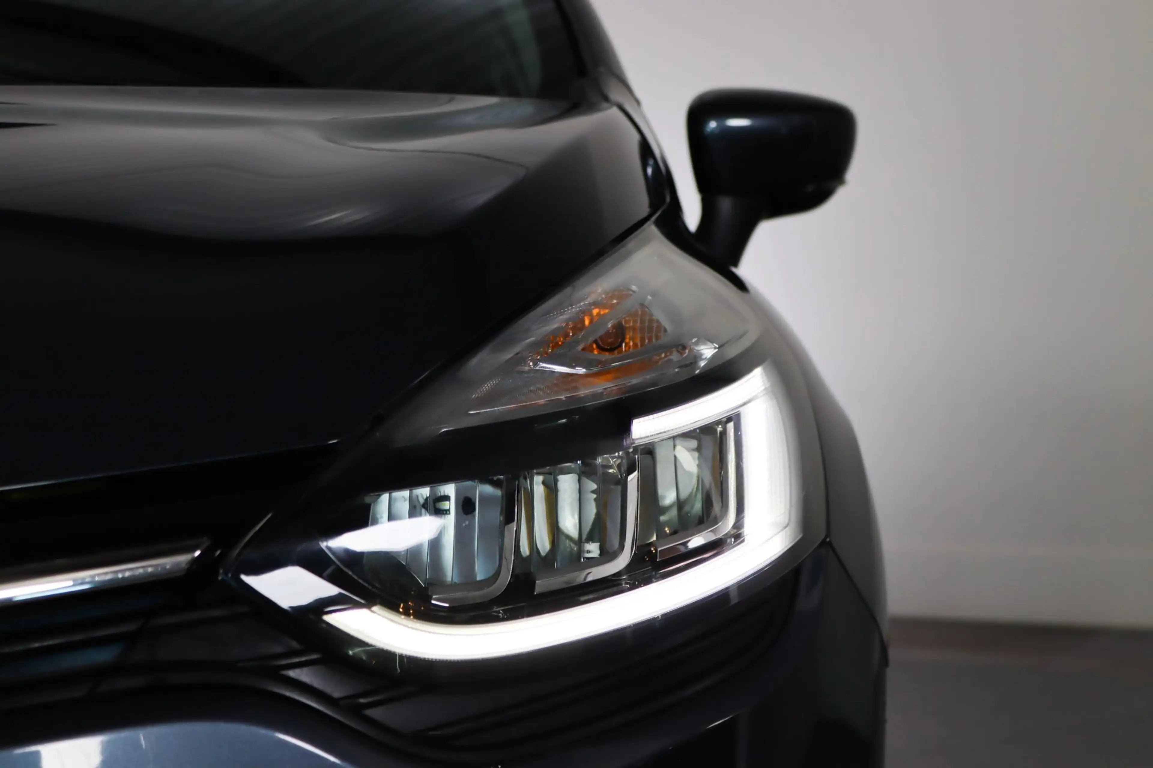 Renault Clio 0.9 TCe Intens Trekhaak, Navigatie, LED koplampen, — photo 9