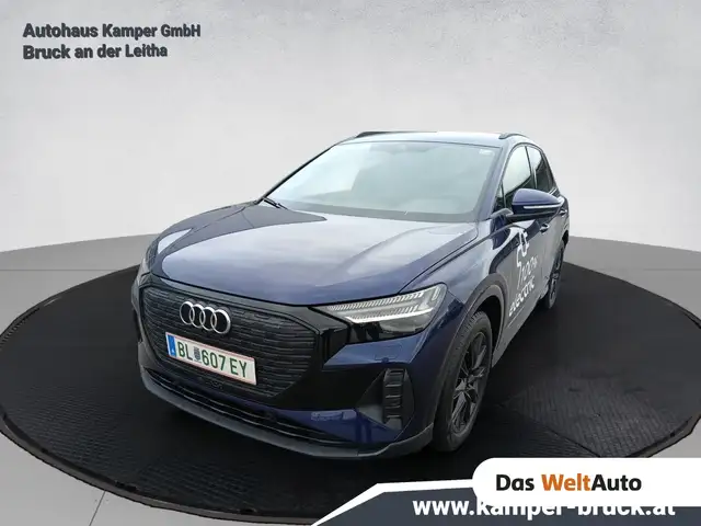 Audi Q4 e-tron Audi Q4 45 e-tron