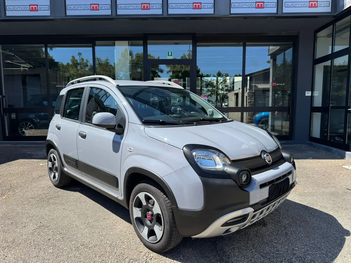 Fiat Panda Panda 1.0 hybrid Cross Grigio - 1